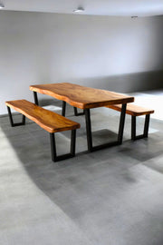 Luxurious Live Edge Garden Table - Perfect for Villas and Gardens