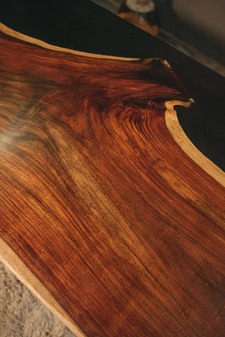 Live Edge Epoxy Coffee Table - A Fusion of Nature and Artistry