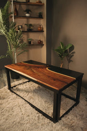 Live Edge Epoxy Coffee Table - A Fusion of Nature and Artistry