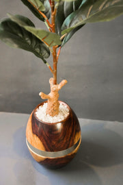 Golden Elegance: Handcrafted Wooden Pot for Sophisticated Home Décor