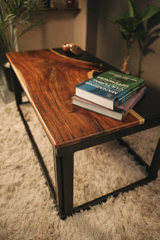 Live Edge Epoxy Coffee Table - A Fusion of Nature and Artistry